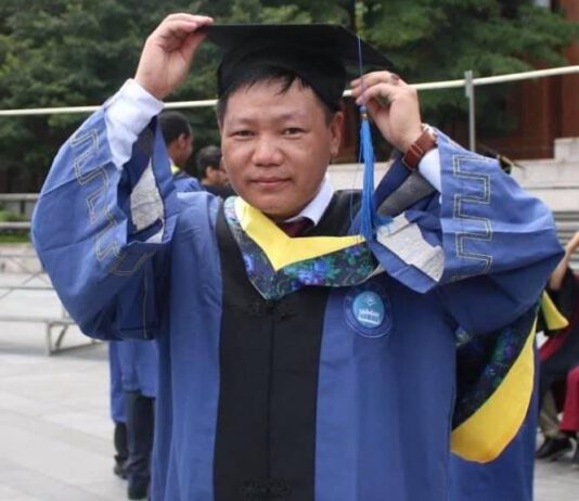 कचहरी (कविता)