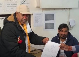 मनोनयनपछि हरि रोकाले भने – ‘किसानहरुको आवाज बनेर मेरो उम्मेदवारी’