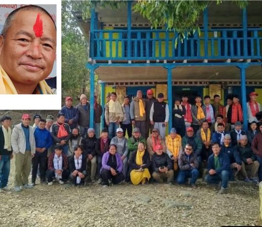 चुनावको मुखमा एमालेका पूर्व गाउँपालिका अध्यक्षसहित २२ जना नेपाली कम्युनिस्ट पार्टीमा प्रवेश